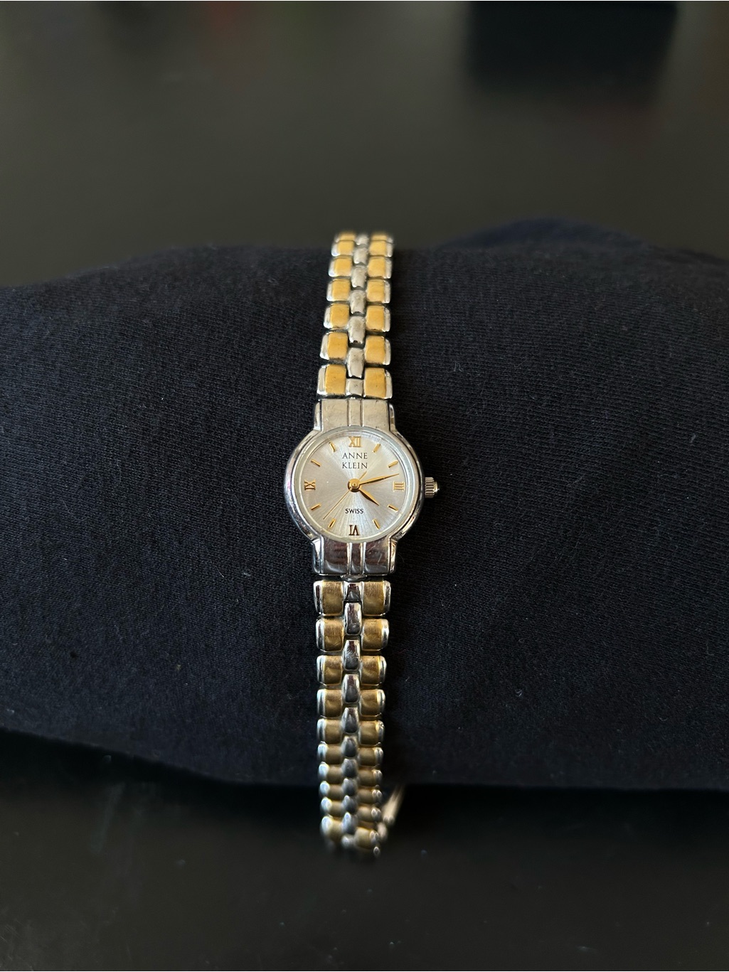 Vintage Anne Klein Reversible TwoTone Womens Bracelet Watch  Gold  Silver
